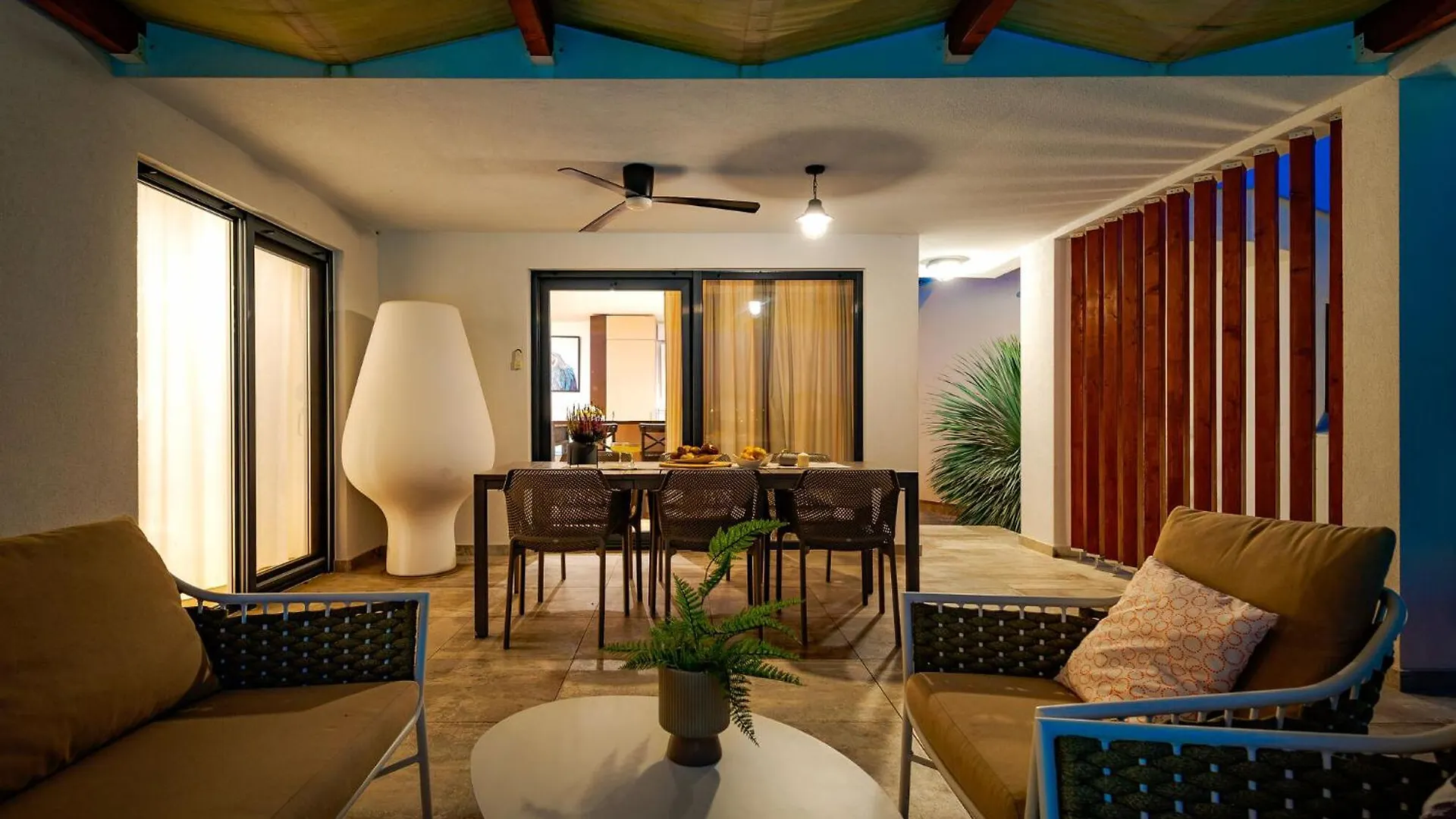 Villa Royal Green Two Nin