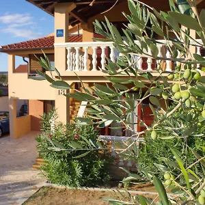 Juracak Apartment